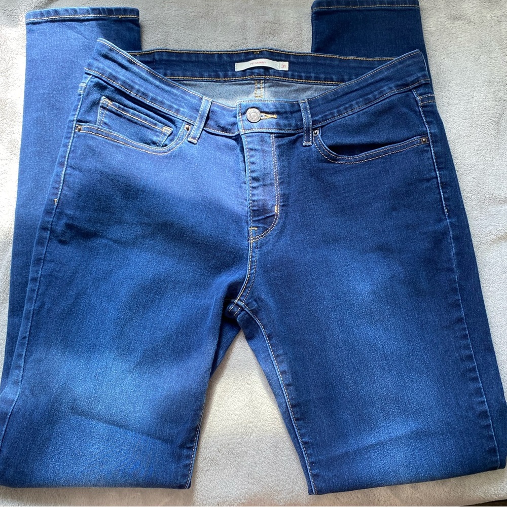 Levi’s skinny jeans